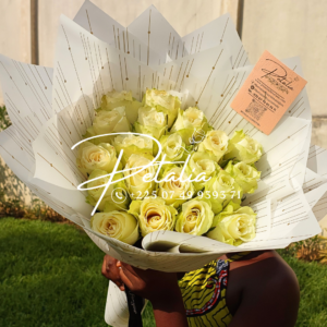 PURE (3) Bouquet - PURE (3)